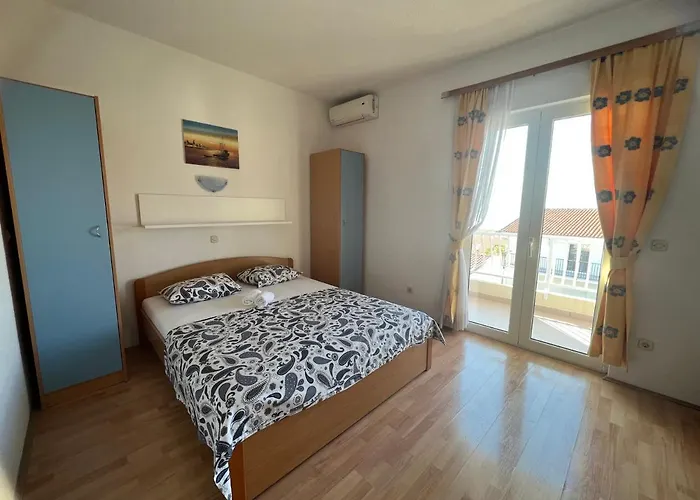 Apartments Jurisic