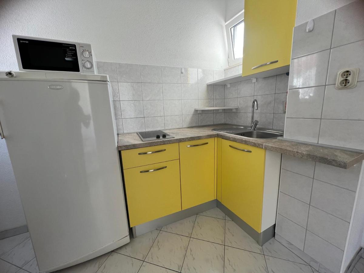 Jurisic Apartment *